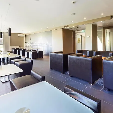 Muenchen-putzbrunn Hotel 3*