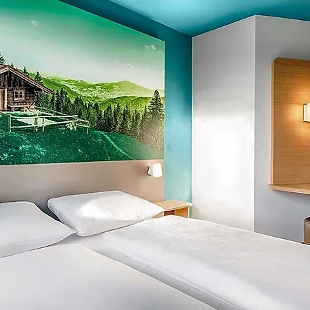 Muenchen-putzbrunn Hotel