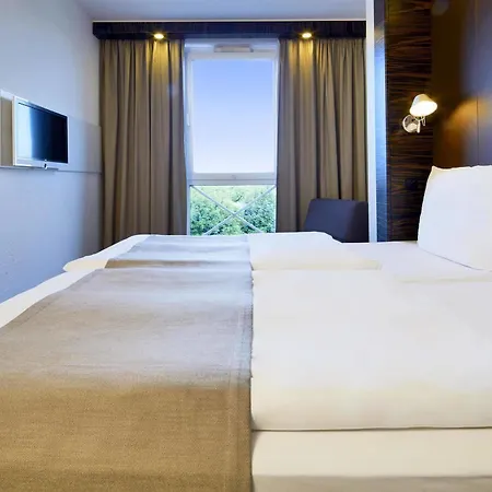 Hotell Muenchen-putzbrunn